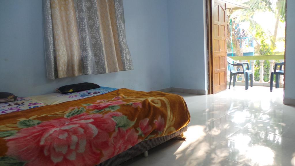 J.S Holiday Guest House Calangute Exterior photo